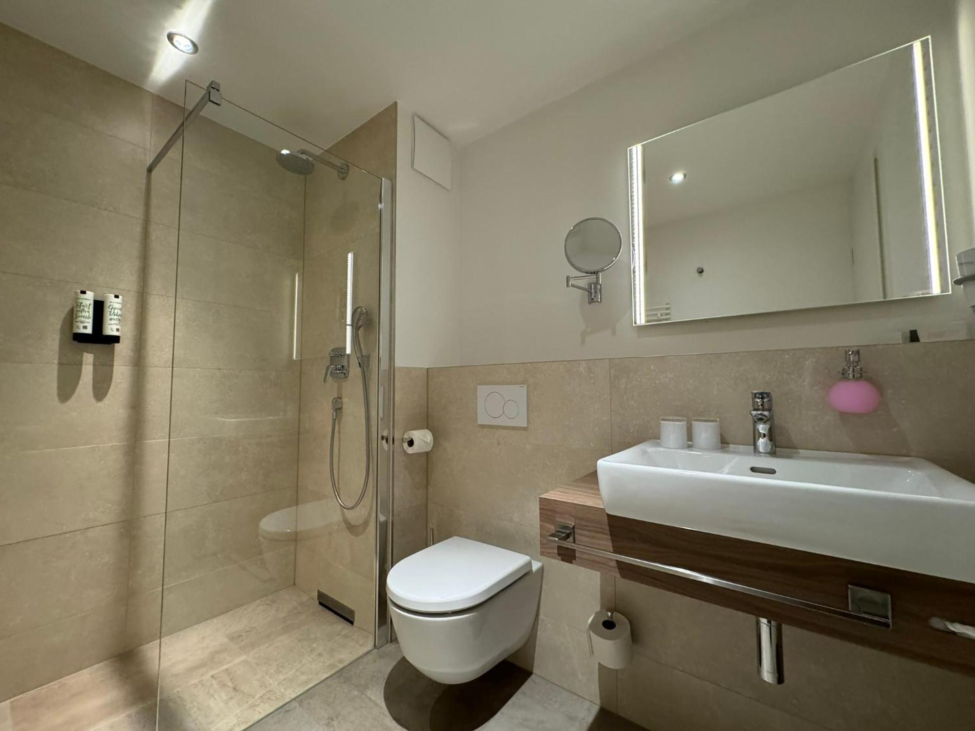 Fontane Hotel Schorfheide Rom bilde